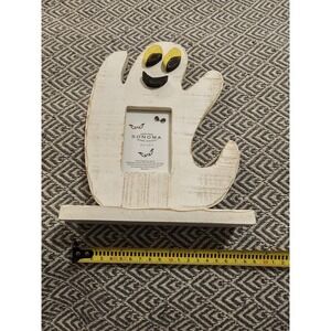 Sonoma Ghost Picture Frame- 2.5"x3.5" Photo - Ghost Is Approx 8" X 8" Halloween